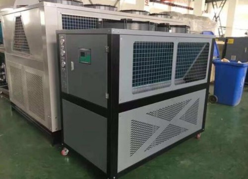 冷水機的水冷和風冷系統的不同點